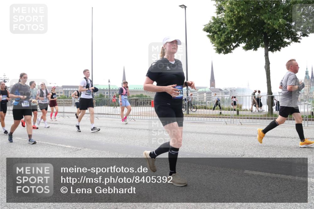 29.06.2025 - hella hamburg halbmarathon Lena Gebhardt http://msf.ph/oto/8405392 29.06.2025 10:50:20 Lombardsbrücke 371, 7339, 1641, 14505, 0412, 1259, 1487, 1511, 1828, 2047, 3203, 3680, 3701, 3710, 3805, 3897, 4090, 4168, 4870, 4961, 5119, 5131, 5749, 5751, 5997, 6680, 6830, 7505, 7677, 7721, 7722, 7755, 8254, 8299, 8834, 9015, 9605, 9940, 10060, 10286, 10617, 10683, 10744, 11030, 11426, 11696, 11716, 11760, 12079, 13127, 13128, 13309, 13381, 13744, 13846, 13887, 14102, 14144, 14505, 14591, 14940, 15017, 15230, 15626 meine-sportfotos.de