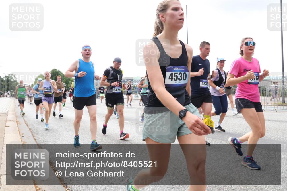 29.06.2025 - hella hamburg halbmarathon Lena Gebhardt http://msf.ph/oto/8405521 29.06.2025 10:41:15 Lombardsbrücke 15953, 4775, 6474, 17, 4530, 4638, 769, 1317, 1536, 1542, 1731, 2229, 2258, 2299, 2805, 2858, 3344, 3532, 3533, 3623, 3694, 4234, 4412, 4415, 4530, 4610, 4638, 4774, 4775, 5086, 5225, 5549, 5688, 5689, 5753, 5928, 5942, 6088, 6098, 6250, 6289, 6474, 6793, 6842, 6894, 7022, 7023, 7293, 7661, 7821, 7829, 8293, 8385, 8429, 8430, 8586, 8751, 8769, 8878, 8992, 9009, 9237, 9962, 10181, 10269, 10348, 10407, 10483, 10644, 10835, 11053, 11166 meine-sportfotos.de