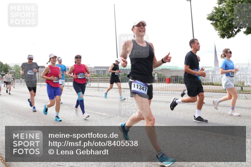 29.06.2025 - hella hamburg halbmarathon Lena Gebhardt http://msf.ph/oto/8405538 29.06.2025 10:24:17 Lombardsbrücke 4993, 14433, 4439, 1686, 11347, 3579, 1005, 1009, 1064, 1389, 1395, 1444, 1545, 2132, 2477, 2489, 3013, 3053, 3185, 3285, 3421, 3579, 3786, 4111, 4122, 4162, 4464, 4597, 4684, 4719, 4990, 4993, 5039, 5055, 5138, 5258, 5260, 5358, 5661, 5954, 6478, 6524, 6526, 7013, 7426, 7528, 7920, 7975, 8141, 8149, 8167, 8187, 8297, 8502, 8717, 9063, 9217, 9603, 11044, 11306, 11347, 11415, 12210, 13111, 13113, 13380, 13573, 13638, 13711, 14143 meine-sportfotos.de