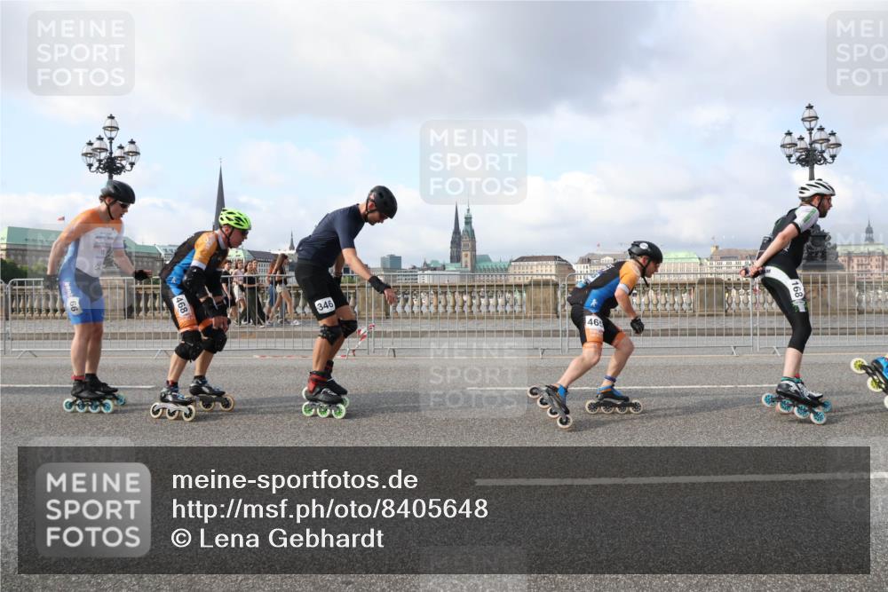29.06.2025 - hella hamburg halbmarathon Lena Gebhardt http://msf.ph/oto/8405648 29.06.2025 08:54:23 Lombardsbrücke 468, 346, 46 meine-sportfotos.de