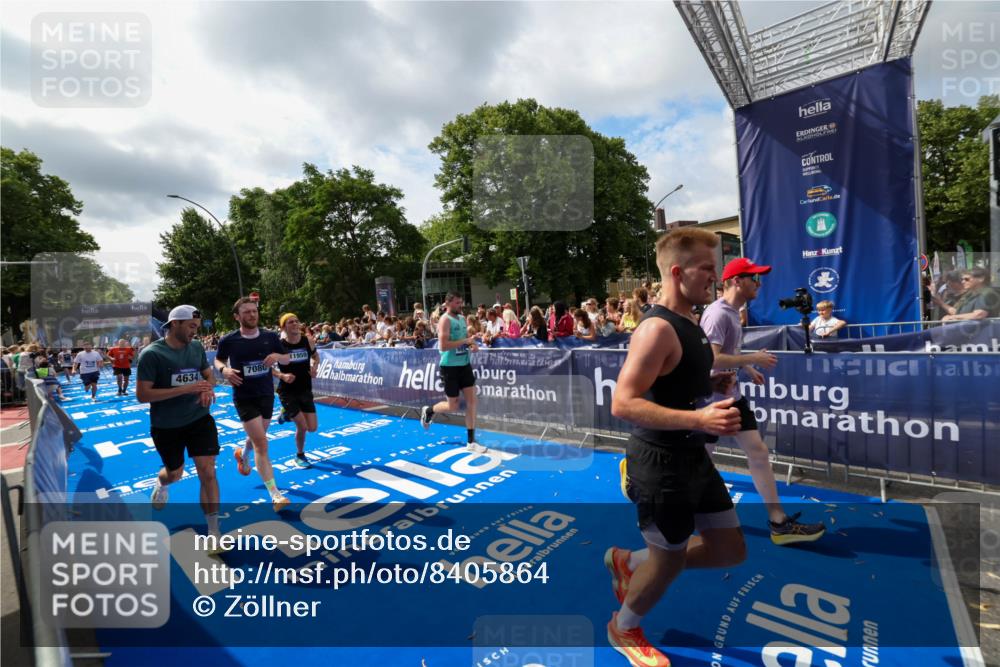29.06.2025 - hella hamburg halbmarathon Zöllner http://msf.ph/oto/8405864 29.06.2025 10:40:53 Ziel 1631, 1882, 2750, 4634, 5014, 5026, 6429, 7080, 7109, 7378, 8074, 8629, 9547, 9979, 10369, 10934, 11959, 14661, 16249, 17486, 18173 meine-sportfotos.de