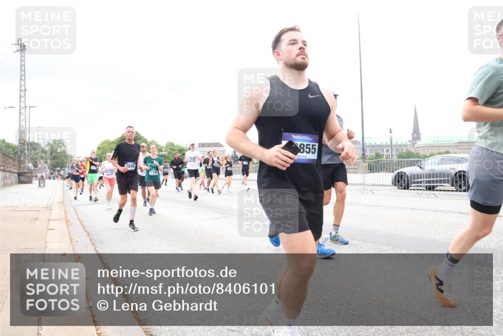 29.06.2025 - hella hamburg halbmarathon Lena Gebhardt http://msf.ph/oto/8406101 29.06.2025 10:58:43 Lombardsbrücke 3784, 1646, 1326, 855, 1001, 1326, 1365, 1380, 1514, 1646, 1845, 2043, 2057, 2449, 2621, 2649, 2929, 3231, 3416, 3540, 3565, 3868, 4042, 4043, 4117, 4225, 4294, 4577, 4648, 5159, 5655, 5732, 5988, 6010, 6330, 6341, 6554, 6588, 6633, 6638, 6702, 6927, 7095, 7096, 7443, 7617, 7664, 7870, 7933, 7957, 7967, 8076, 8489, 8545, 8547, 8592, 8701, 8752, 9123, 9221, 9225, 9239, 9563, 9636, 9889, 9960, 9982, 10498 meine-sportfotos.de