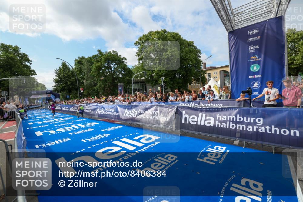 29.06.2025 - hella hamburg halbmarathon Zöllner http://msf.ph/oto/8406384 29.06.2025 10:10:39 Ziel 43 meine-sportfotos.de