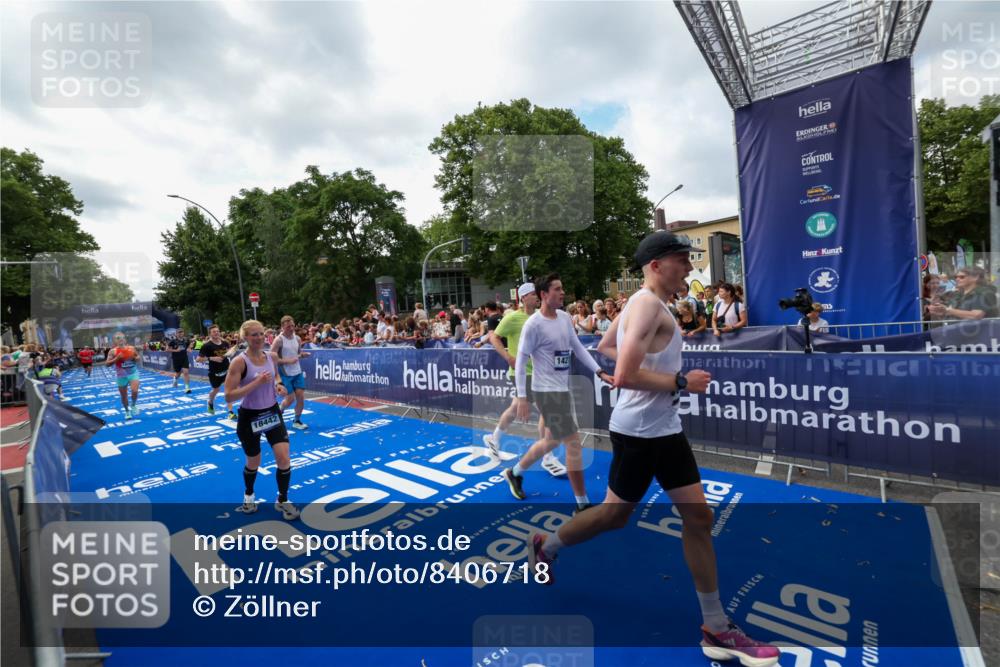 29.06.2025 - hella hamburg halbmarathon Zöllner http://msf.ph/oto/8406718 29.06.2025 10:41:40 Ziel 8358, 9640, 9885, 10894, 13457, 13714, 14275, 16084, 18442, 18491 meine-sportfotos.de