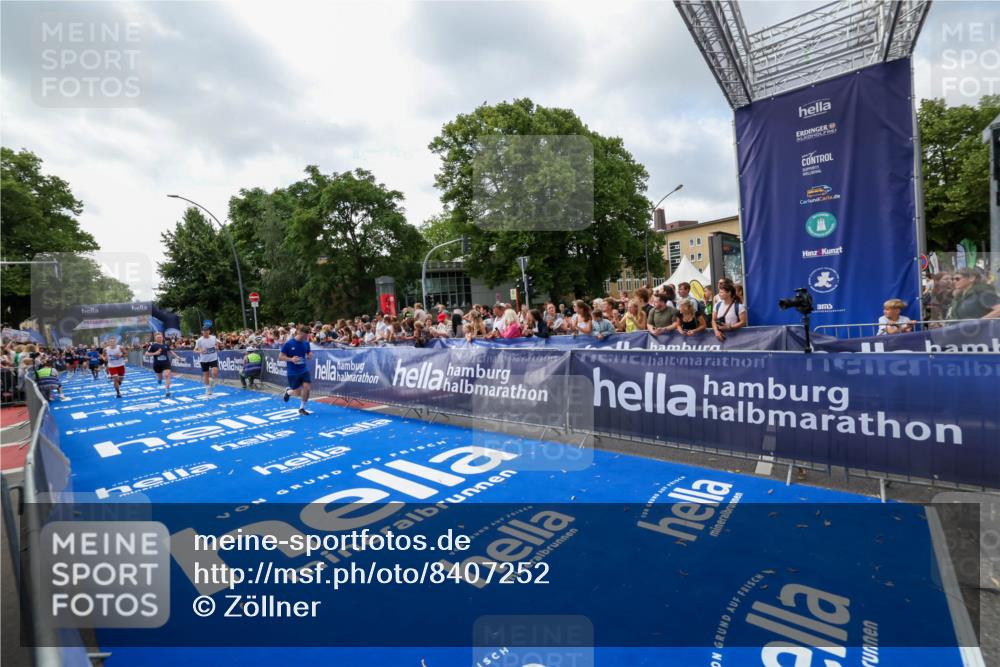 29.06.2025 - hella hamburg halbmarathon Zöllner http://msf.ph/oto/8407252 29.06.2025 10:42:11 Ziel 1441, 5682, 7765, 10216, 11417, 12098, 16677, 17363, 17864, 18772 meine-sportfotos.de