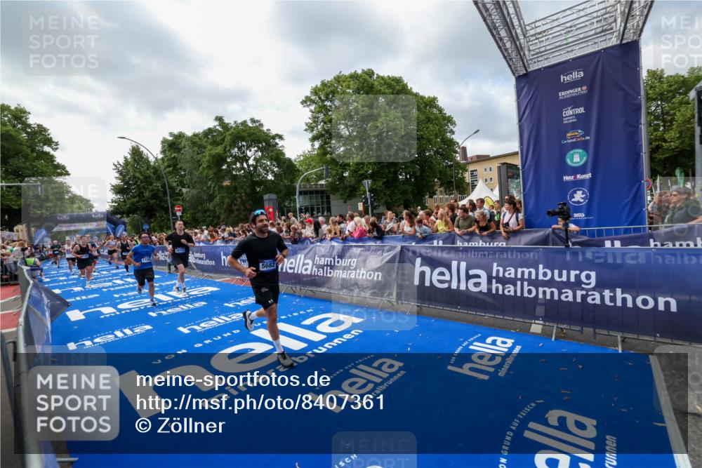 29.06.2025 - hella hamburg halbmarathon Zöllner http://msf.ph/oto/8407361 29.06.2025 10:42:17 Ziel 1903, 2675, 5682, 7765, 7865, 9365, 13709, 14811, 14899, 16626, 16660, 17182, 17363, 18772, 18802 meine-sportfotos.de