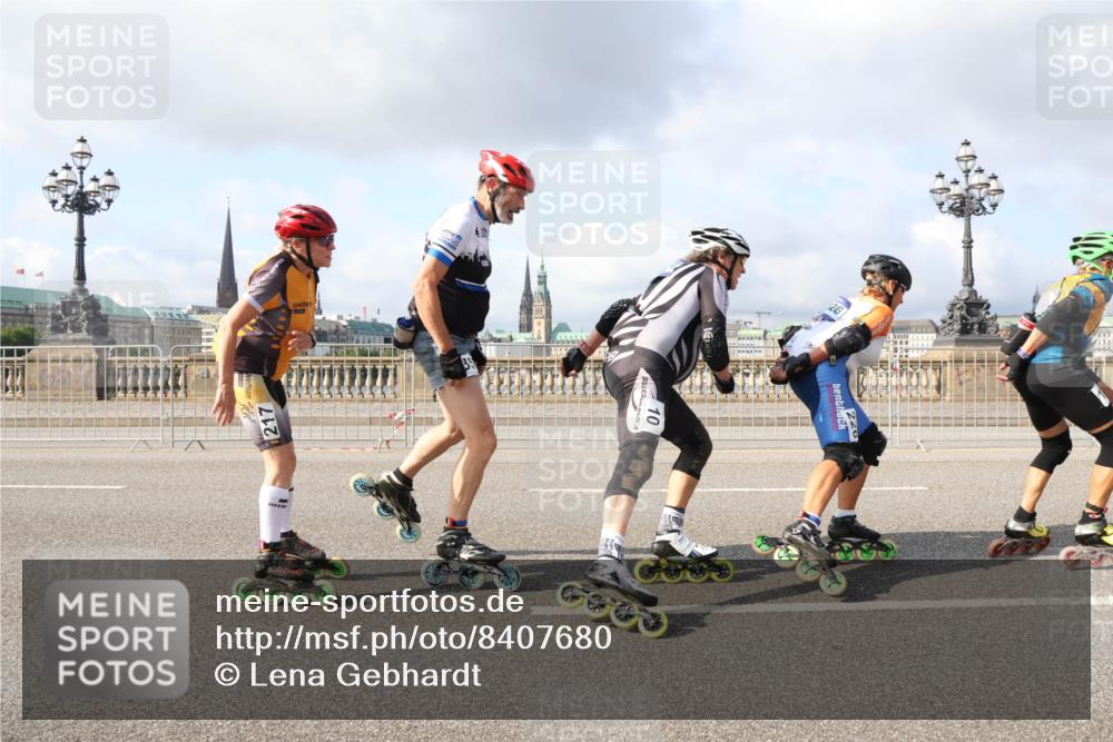 29.06.2025 - hella hamburg halbmarathon Lena Gebhardt http://msf.ph/oto/8407680 29.06.2025 08:54:43 Lombardsbrücke 246, 10 meine-sportfotos.de