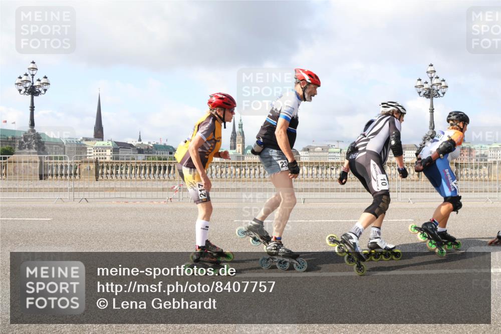 29.06.2025 - hella hamburg halbmarathon Lena Gebhardt http://msf.ph/oto/8407757 29.06.2025 08:54:43 Lombardsbrücke 217, 23 meine-sportfotos.de