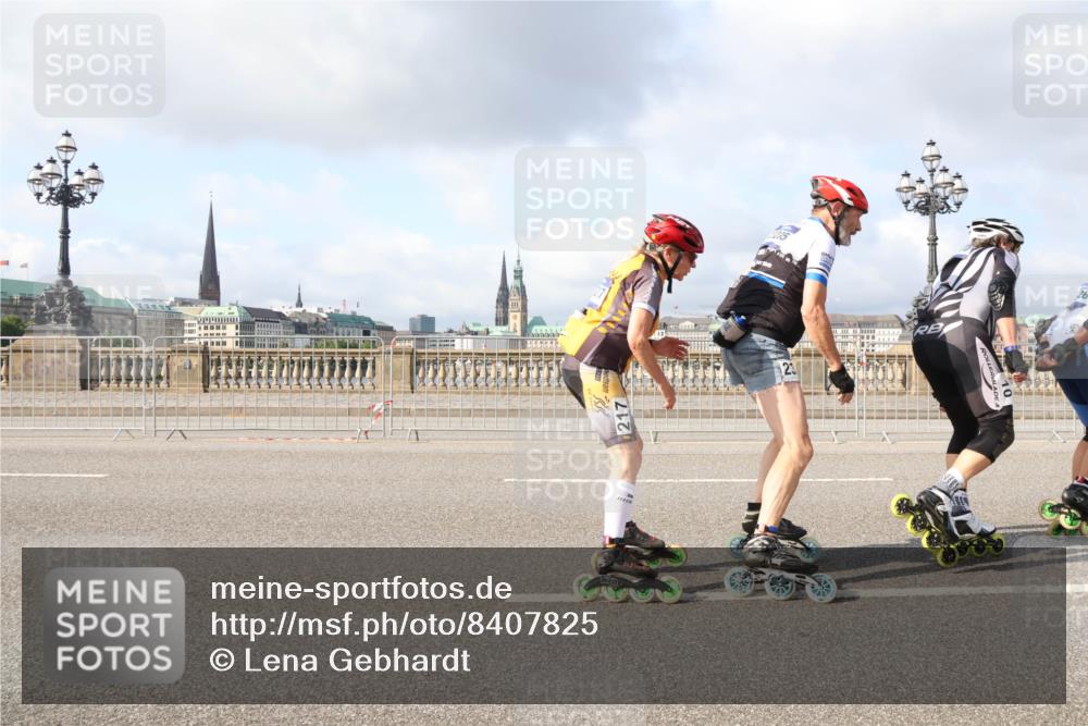 29.06.2025 - hella hamburg halbmarathon Lena Gebhardt http://msf.ph/oto/8407825 29.06.2025 08:54:43 Lombardsbrücke 23 meine-sportfotos.de