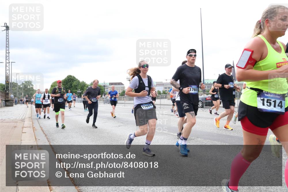 29.06.2025 - hella hamburg halbmarathon Lena Gebhardt http://msf.ph/oto/8408018 29.06.2025 10:58:57 Lombardsbrücke 701, 3565, 3416, 17659, 17651, 6702, 1514, 1326, 1365, 1380, 1514, 1646, 1751, 1839, 2057, 2449, 2621, 2649, 2861, 2929, 3035, 3231, 3373, 3416, 3536, 3565, 3966, 4042, 4043, 4225, 4294, 4312, 4577, 4648, 5016, 5211, 5400, 5646, 5732, 6010, 6167, 6301, 6330, 6341, 6554, 6588, 6599, 6633, 6638, 6702, 6927, 6969, 7095, 7096, 7288, 7443, 7870, 7910, 7933, 7957, 7967, 8489, 8544, 8545, 8547, 8592, 8631, 8701, 8748, 8752, 8932, 9221, 9225, 9563, 9889, 9960, 9982 meine-sportfotos.de
