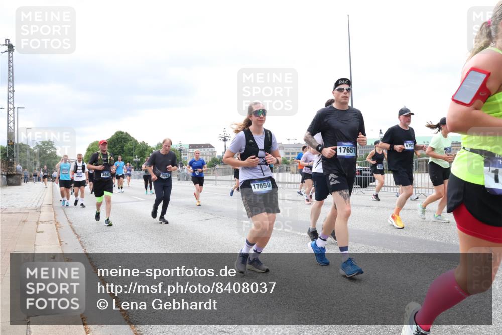 29.06.2025 - hella hamburg halbmarathon Lena Gebhardt http://msf.ph/oto/8408037 29.06.2025 10:58:57 Lombardsbrücke 8701, 9225, 3565, 3416, 17659, 17651, 6702, 13, 1, 1326, 1365, 1380, 1514, 1646, 1751, 1839, 2057, 2449, 2621, 2649, 2861, 2929, 3035, 3231, 3373, 3416, 3536, 3565, 3966, 4042, 4043, 4225, 4294, 4312, 4577, 4648, 5016, 5211, 5400, 5646, 5732, 6010, 6167, 6301, 6330, 6341, 6554, 6588, 6599, 6633, 6638, 6702, 6927, 6969, 7095, 7096, 7288, 7443, 7870, 7910, 7933, 7957, 7967, 8489, 8544, 8545, 8547, 8592, 8631, 8701, 8748, 8752, 8932, 9221, 9225, 9563, 9889, 9960, 9982 meine-sportfotos.de