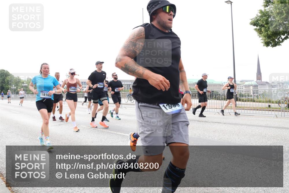 29.06.2025 - hella hamburg halbmarathon Lena Gebhardt http://msf.ph/oto/8408200 29.06.2025 10:24:45 Lombardsbrücke 18109, 14481, 2944, 5829, 13, 1064, 1352, 1395, 1740, 2108, 2132, 2249, 2280, 2477, 2944, 3053, 3099, 3113, 3132, 3421, 3786, 4008, 4010, 4111, 4162, 4221, 4444, 4464, 4719, 5126, 5138, 5829, 5830, 6261, 6478, 6524, 6526, 6570, 7528, 7975, 8167, 8297, 9063, 9573, 10907, 11400, 11651, 11816, 11817, 12070, 12210, 12303, 13111, 13113, 13380, 13573, 13638, 13711, 14143, 14898, 15124, 15942, 15975, 17185, 17535, 17954, 18194, 18198 meine-sportfotos.de