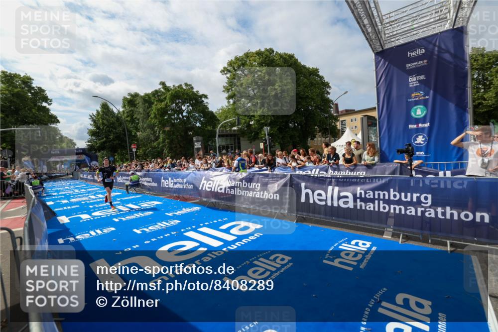 29.06.2025 - hella hamburg halbmarathon Zöllner http://msf.ph/oto/8408289 29.06.2025 10:17:26 Ziel 18694 meine-sportfotos.de