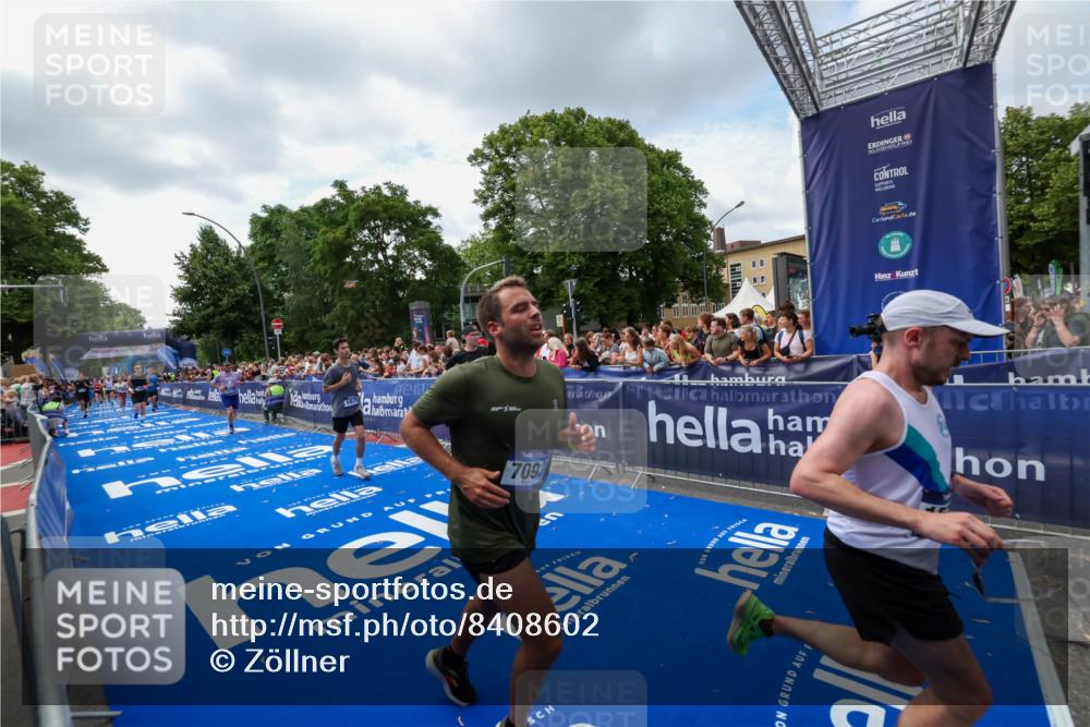 29.06.2025 - hella hamburg halbmarathon Zöllner http://msf.ph/oto/8408602 29.06.2025 10:43:19 Ziel 1675, 3109, 3124, 3146, 7026, 7093, 10099, 15706, 16314, 16997, 18304 meine-sportfotos.de