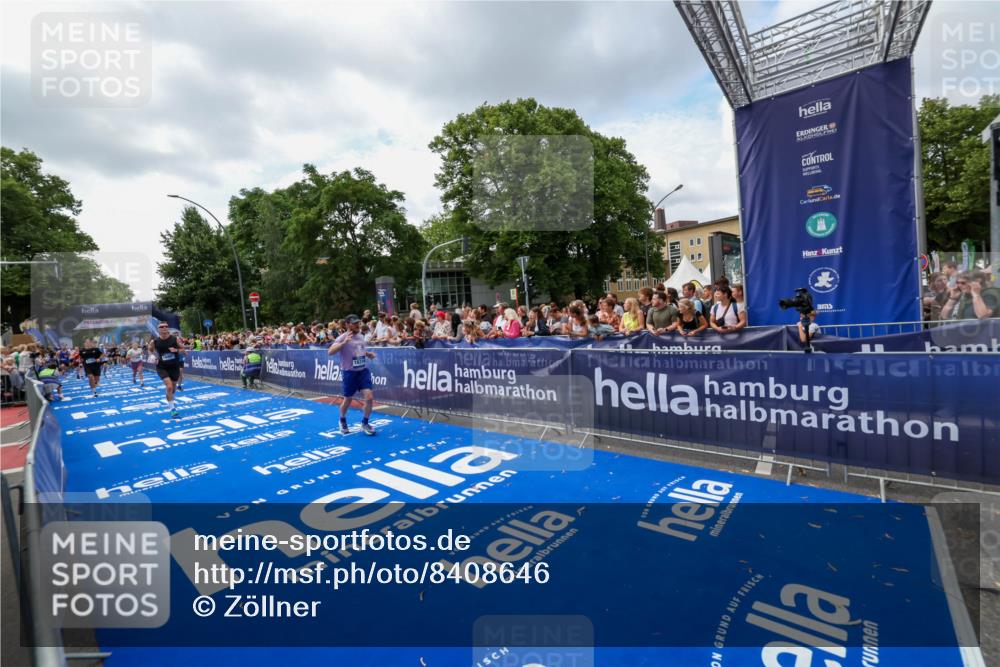 29.06.2025 - hella hamburg halbmarathon Zöllner http://msf.ph/oto/8408646 29.06.2025 10:43:22 Ziel 3109, 3124, 3146, 10099, 13348, 15921, 16314, 16720, 16997, 18274, 18987 meine-sportfotos.de