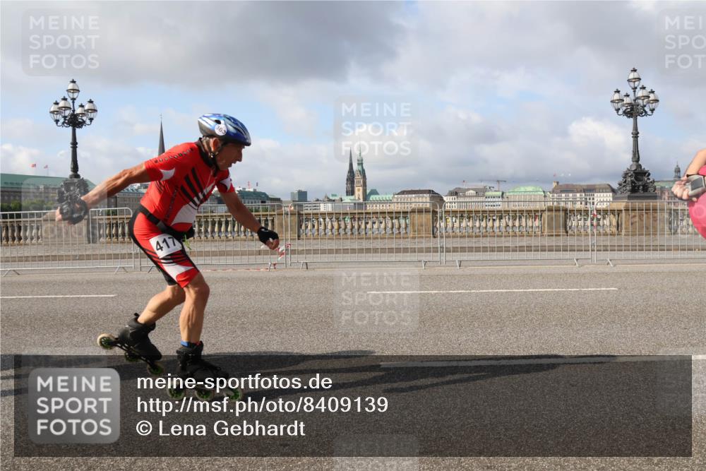 29.06.2025 - hella hamburg halbmarathon Lena Gebhardt http://msf.ph/oto/8409139 29.06.2025 08:55:06 Lombardsbrücke 417 meine-sportfotos.de
