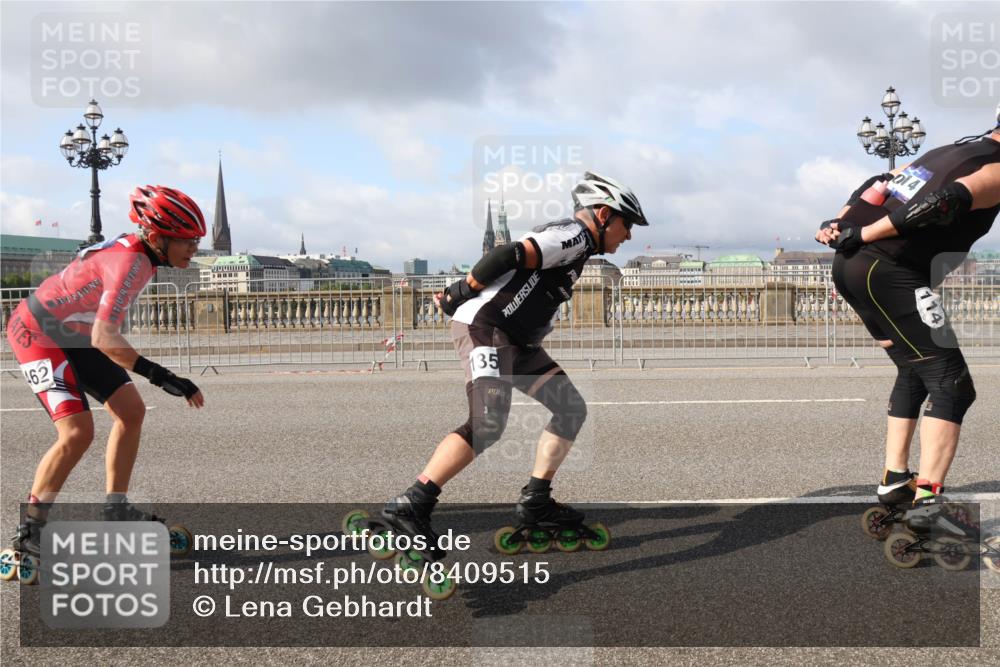 29.06.2025 - hella hamburg halbmarathon Lena Gebhardt http://msf.ph/oto/8409515 29.06.2025 08:55:07 Lombardsbrücke 62, 35, 14, 114 meine-sportfotos.de