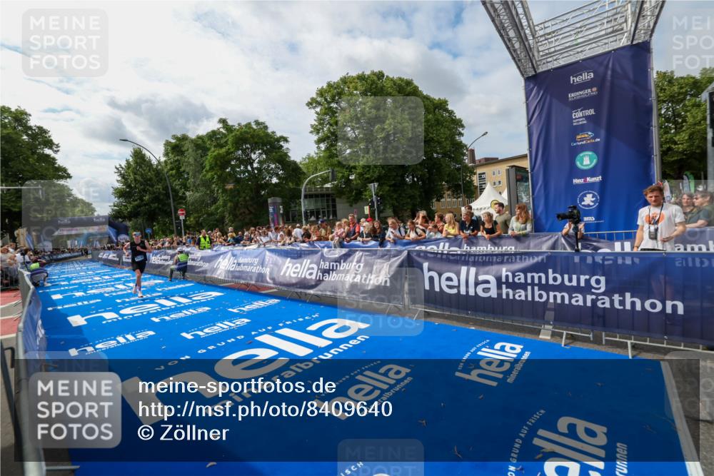 29.06.2025 - hella hamburg halbmarathon Zöllner http://msf.ph/oto/8409640 29.06.2025 10:19:42 Ziel 19108 meine-sportfotos.de