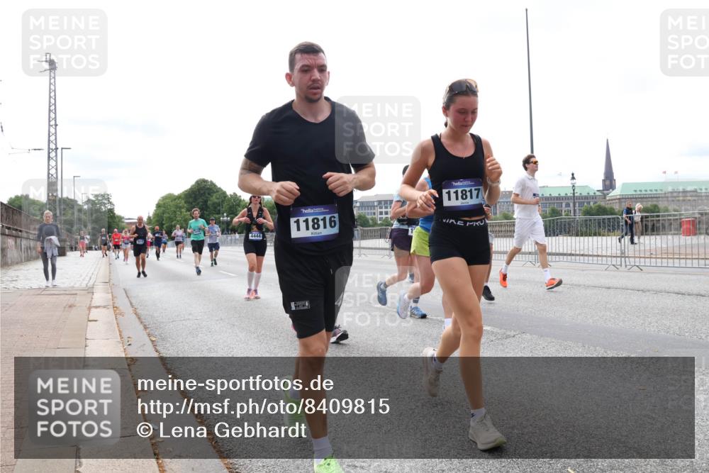 29.06.2025 - hella hamburg halbmarathon Lena Gebhardt http://msf.ph/oto/8409815 29.06.2025 10:25:02 Lombardsbrücke 4444, 11816, 11817, 1352, 1395, 1627, 1740, 2000, 2108, 2249, 2280, 2944, 3053, 3099, 3113, 3132, 3920, 3961, 3963, 4008, 4010, 4111, 4221, 4444, 5126, 5138, 5564, 5814, 5829, 5830, 6261, 6570, 7778, 8083, 8962, 9573, 9927, 10907, 11400, 11651, 11816, 11817, 11921, 12070, 12303, 13510, 14086, 14649, 14898, 15124, 15153, 15679, 15942, 15975, 16421, 17185, 17535, 17954, 18194, 18198 meine-sportfotos.de