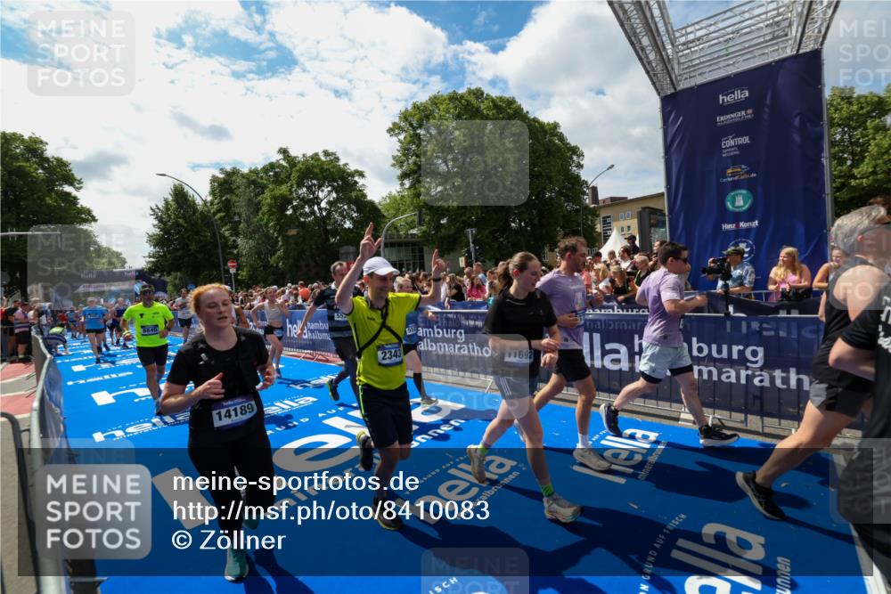 29.06.2025 - hella hamburg halbmarathon Zöllner http://msf.ph/oto/8410083 29.06.2025 11:39:42 Ziel 2092, 2343, 2509, 2601, 3378, 5522, 5523, 6109, 6584, 8840, 10261, 10931, 11692, 12627, 14159, 14189, 15329, 16220, 16658, 17289, 18892, 18937 meine-sportfotos.de