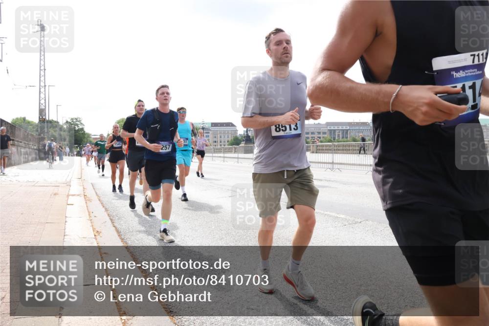 29.06.2025 - hella hamburg halbmarathon Lena Gebhardt http://msf.ph/oto/8410703 29.06.2025 10:17:04 Lombardsbrücke 7345, 257, 8513, 711, 1083, 1117, 1137, 1240, 1298, 1331, 1348, 1356, 1403, 1477, 1553, 1602, 1825, 2225, 2347, 2908, 2912, 3088, 3176, 3210, 3450, 3464, 3466, 3622, 5023, 5036, 5037, 5390, 5929, 5930, 5995, 6126, 6128, 6328, 6522, 6742, 6941, 6948, 7114, 7115, 7257, 7345, 7360, 7376, 7445, 7647, 7924, 7928, 7945, 8253, 8263, 8317, 8513, 8558, 8619, 8857, 8983, 9091, 9152, 9208, 9259, 9332, 9492, 9676, 10232 meine-sportfotos.de