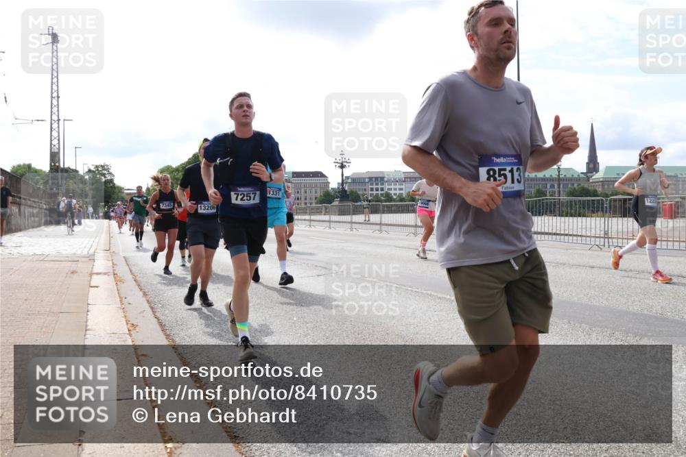 29.06.2025 - hella hamburg halbmarathon Lena Gebhardt http://msf.ph/oto/8410735 29.06.2025 10:17:04 Lombardsbrücke 7345, 1320, 7257, 1331, 8513, 1225, 1083, 1117, 1137, 1240, 1298, 1331, 1348, 1356, 1403, 1477, 1553, 1602, 1825, 2225, 2347, 2908, 2912, 3088, 3176, 3210, 3450, 3464, 3466, 3622, 5023, 5036, 5037, 5390, 5929, 5930, 5995, 6126, 6128, 6328, 6522, 6742, 6941, 6948, 7114, 7115, 7257, 7345, 7360, 7376, 7445, 7647, 7924, 7928, 7945, 8253, 8263, 8317, 8513, 8558, 8619, 8857, 8983, 9091, 9152, 9208, 9259, 9332, 9492, 9676, 10232 meine-sportfotos.de