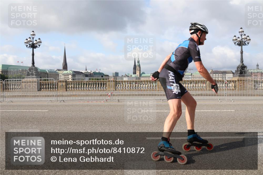 29.06.2025 - hella hamburg halbmarathon Lena Gebhardt http://msf.ph/oto/8410872 29.06.2025 08:55:17 Lombardsbrücke  meine-sportfotos.de