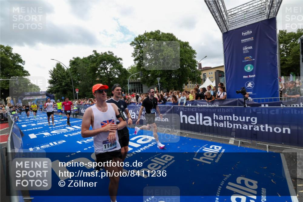 29.06.2025 - hella hamburg halbmarathon Zöllner http://msf.ph/oto/8411236 29.06.2025 10:45:44 Ziel 5047, 6071, 6711, 11291, 11495, 12154, 14764, 15666, 16617, 17332, 17674, 18862, 18878 meine-sportfotos.de