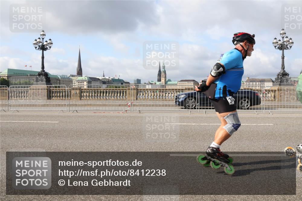 29.06.2025 - hella hamburg halbmarathon Lena Gebhardt http://msf.ph/oto/8412238 29.06.2025 08:55:33 Lombardsbrücke  meine-sportfotos.de