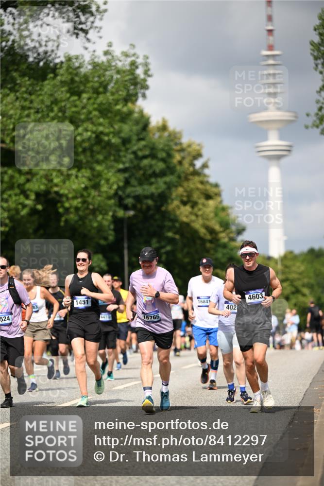 29.06.2025 - hella hamburg halbmarathon Dr. Thomas Lammeyer http://msf.ph/oto/8412297 29.06.2025 10:43:20 Kennedybrücke 1451, 1856, 1883, 2092, 2498, 2524, 2534, 2660, 3216, 3307, 3726, 4028, 4410, 4603, 4964, 5617, 5684, 5735, 6112, 7341, 7350, 7589, 7815, 10315, 10604, 10696, 11059, 11129, 11313 meine-sportfotos.de