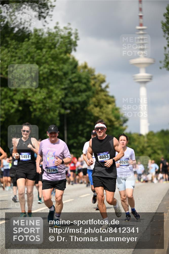 29.06.2025 - hella hamburg halbmarathon Dr. Thomas Lammeyer http://msf.ph/oto/8412341 29.06.2025 10:43:22 Kennedybrücke 1451, 1856, 1883, 2092, 2498, 2524, 2534, 2660, 3216, 3307, 3726, 4028, 4410, 4603, 4964, 5617, 5684, 5735, 6112, 7263, 7341, 7350, 7589, 7815, 8783, 10315, 10604, 10696, 11059, 11129, 11313 meine-sportfotos.de