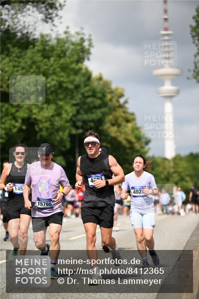 29.06.2025 - hella hamburg halbmarathon Dr. Thomas Lammeyer http://msf.ph/oto/8412365 29.06.2025 10:43:22 Kennedybrücke 1451, 1856, 1883, 2092, 2498, 2524, 2534, 2660, 3216, 3307, 3726, 4028, 4410, 4603, 4964, 5617, 5684, 5735, 6112, 7263, 7341, 7350, 7589, 7815, 8783, 10315, 10604, 10696, 11059, 11129, 11313 meine-sportfotos.de