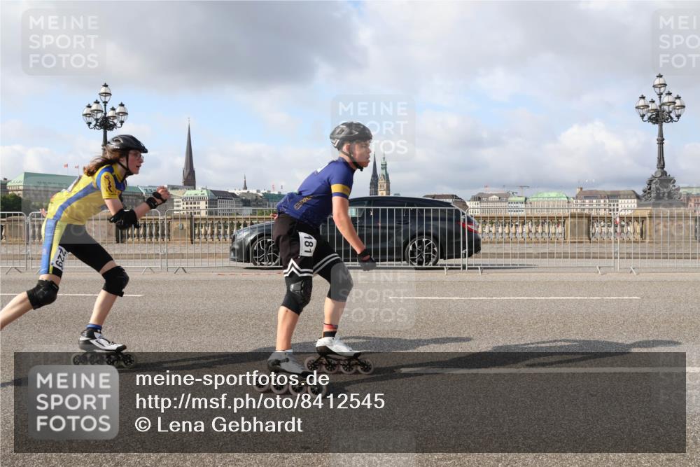 29.06.2025 - hella hamburg halbmarathon Lena Gebhardt http://msf.ph/oto/8412545 29.06.2025 08:55:37 Lombardsbrücke 229, 8 meine-sportfotos.de