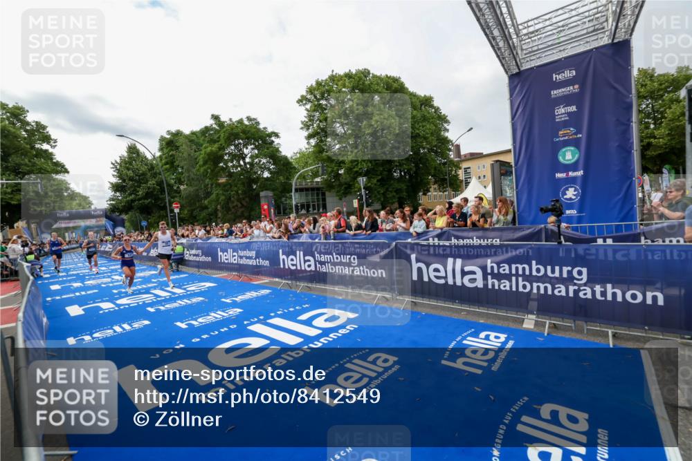 29.06.2025 - hella hamburg halbmarathon Zöllner http://msf.ph/oto/8412549 29.06.2025 10:23:31 Ziel 35, 52, 9385, 17771, 19078 meine-sportfotos.de