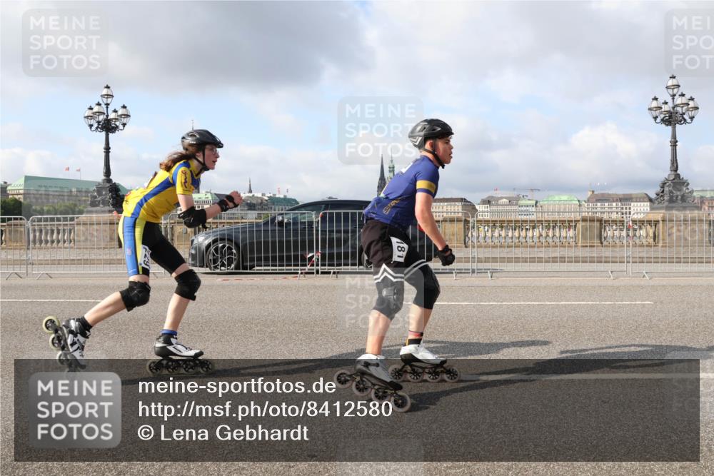 29.06.2025 - hella hamburg halbmarathon Lena Gebhardt http://msf.ph/oto/8412580 29.06.2025 08:55:37 Lombardsbrücke  meine-sportfotos.de