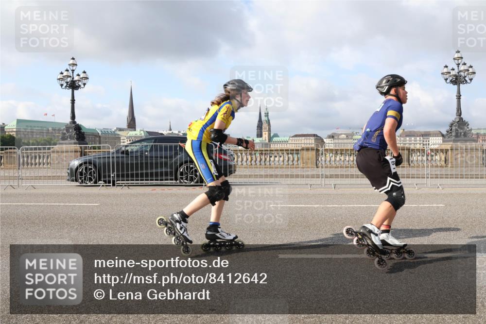 29.06.2025 - hella hamburg halbmarathon Lena Gebhardt http://msf.ph/oto/8412642 29.06.2025 08:55:37 Lombardsbrücke  meine-sportfotos.de