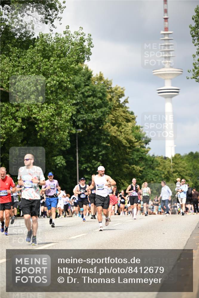 29.06.2025 - hella hamburg halbmarathon Dr. Thomas Lammeyer http://msf.ph/oto/8412679 29.06.2025 10:43:31 Kennedybrücke 1451, 1856, 1883, 2092, 2498, 2524, 2534, 2660, 2893, 3307, 4028, 4410, 4603, 4964, 5735, 6112, 6342, 6343, 6611, 7263, 7341, 7350, 7589, 7684, 7815, 8243, 8367, 8783, 9393, 10315, 10554, 10604, 10696, 11059, 11129, 11313, 11381, 11382 meine-sportfotos.de