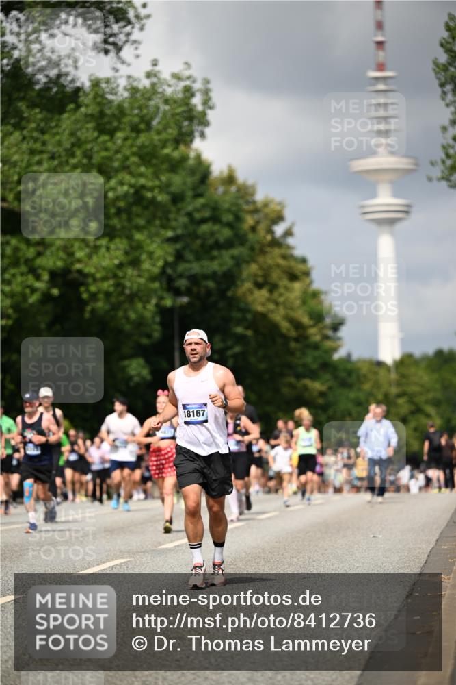 29.06.2025 - hella hamburg halbmarathon Dr. Thomas Lammeyer http://msf.ph/oto/8412736 29.06.2025 10:43:36 Kennedybrücke 1232, 1451, 1883, 2092, 2498, 2524, 2534, 2660, 2893, 4028, 4410, 4603, 5735, 6112, 6342, 6343, 6611, 7053, 7263, 7341, 7350, 7684, 7815, 8243, 8367, 8457, 8783, 9393, 9708, 10001, 10315, 10516, 10554, 10604, 10696, 11129, 11313, 11381, 11382 meine-sportfotos.de