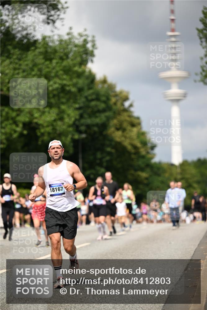 29.06.2025 - hella hamburg halbmarathon Dr. Thomas Lammeyer http://msf.ph/oto/8412803 29.06.2025 10:43:38 Kennedybrücke 1232, 1451, 1883, 2092, 2498, 2534, 2660, 2893, 4028, 4410, 6112, 6342, 6343, 6611, 7053, 7263, 7341, 7684, 7815, 8243, 8367, 8457, 8783, 9393, 9708, 10001, 10315, 10516, 10554, 10604, 10696, 11129, 11313, 11381, 11382 meine-sportfotos.de