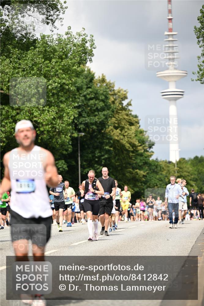 29.06.2025 - hella hamburg halbmarathon Dr. Thomas Lammeyer http://msf.ph/oto/8412842 29.06.2025 10:43:39 Kennedybrücke 1232, 1883, 2092, 2498, 2534, 2660, 2893, 4410, 6112, 6321, 6342, 6343, 6611, 7053, 7263, 7684, 7815, 8243, 8367, 8457, 8783, 9393, 9708, 10001, 10315, 10516, 10554, 10604, 10696, 11129, 11313, 11381, 11382 meine-sportfotos.de