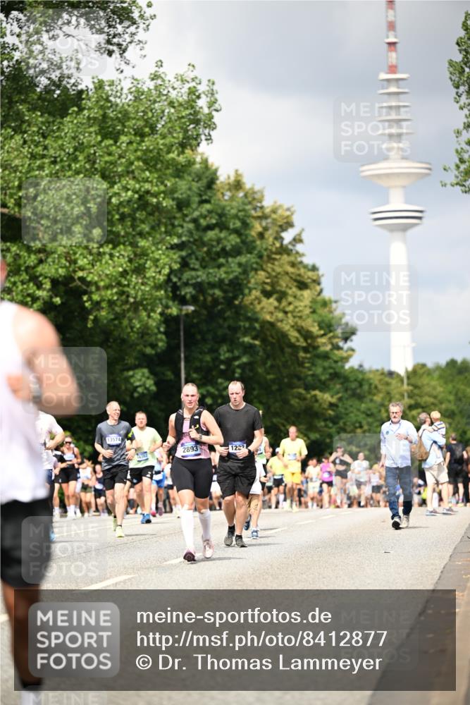 29.06.2025 - hella hamburg halbmarathon Dr. Thomas Lammeyer http://msf.ph/oto/8412877 29.06.2025 10:43:40 Kennedybrücke 1232, 1883, 2092, 2498, 2660, 2893, 4410, 6112, 6321, 6342, 6343, 6611, 7053, 7263, 7501, 7684, 7815, 8243, 8367, 8457, 8783, 9393, 9708, 10001, 10315, 10516, 10554, 10604, 10696, 11129, 11313, 11381, 11382 meine-sportfotos.de