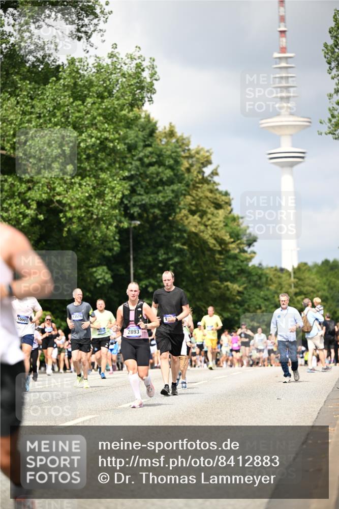 29.06.2025 - hella hamburg halbmarathon Dr. Thomas Lammeyer http://msf.ph/oto/8412883 29.06.2025 10:43:40 Kennedybrücke 1232, 1883, 2092, 2498, 2660, 2893, 4410, 6112, 6321, 6342, 6343, 6611, 7053, 7263, 7501, 7684, 7815, 8243, 8367, 8457, 8783, 9393, 9708, 10001, 10315, 10516, 10554, 10604, 10696, 11129, 11313, 11381, 11382 meine-sportfotos.de