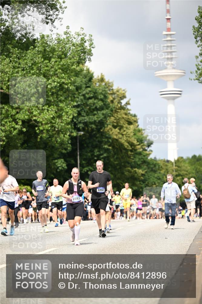 29.06.2025 - hella hamburg halbmarathon Dr. Thomas Lammeyer http://msf.ph/oto/8412896 29.06.2025 10:43:40 Kennedybrücke 1232, 1883, 2092, 2498, 2660, 2893, 4410, 6112, 6321, 6342, 6343, 6611, 7053, 7263, 7501, 7684, 7815, 8243, 8367, 8457, 8783, 9393, 9708, 10001, 10315, 10516, 10554, 10604, 10696, 11129, 11313, 11381, 11382 meine-sportfotos.de