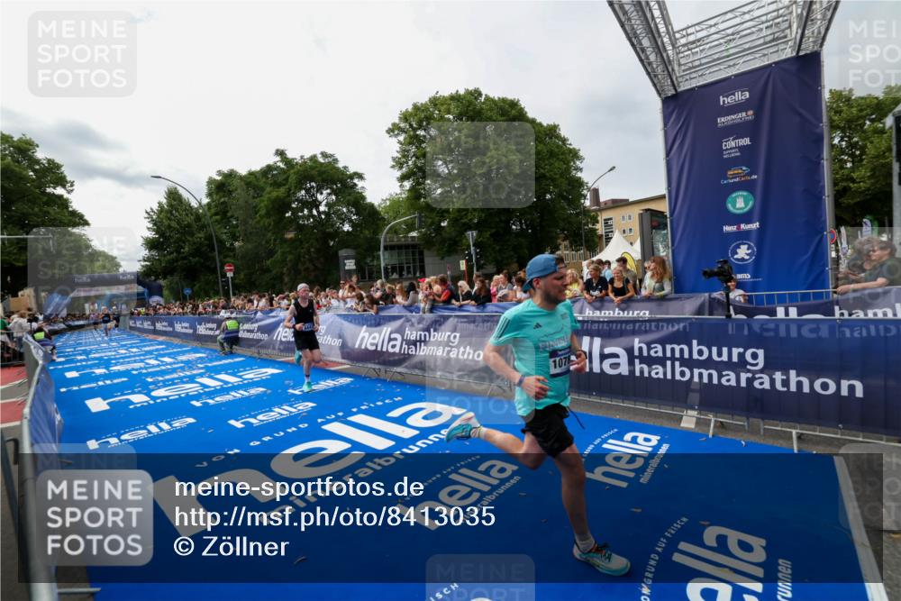29.06.2025 - hella hamburg halbmarathon Zöllner http://msf.ph/oto/8413035 29.06.2025 10:23:55 Ziel 6699, 7963, 9447, 10780, 11194, 12360 meine-sportfotos.de