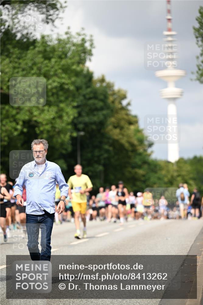 29.06.2025 - hella hamburg halbmarathon Dr. Thomas Lammeyer http://msf.ph/oto/8413262 29.06.2025 10:43:51 Kennedybrücke 1232, 2893, 3046, 3353, 3727, 4523, 4659, 4855, 6321, 6342, 6343, 6611, 6698, 6739, 7053, 7125, 7263, 7501, 7684, 8243, 8367, 8457, 8783, 9393, 9455, 9708, 10001, 10516, 10554, 10714, 10888, 10901, 11381, 11382 meine-sportfotos.de