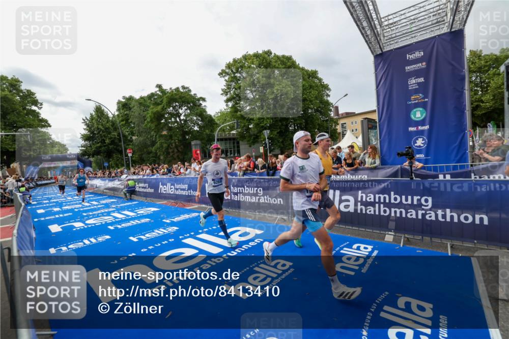 29.06.2025 - hella hamburg halbmarathon Zöllner http://msf.ph/oto/8413410 29.06.2025 10:24:15 Ziel 5612, 6816, 7331, 9269, 17614, 18569, 19041 meine-sportfotos.de