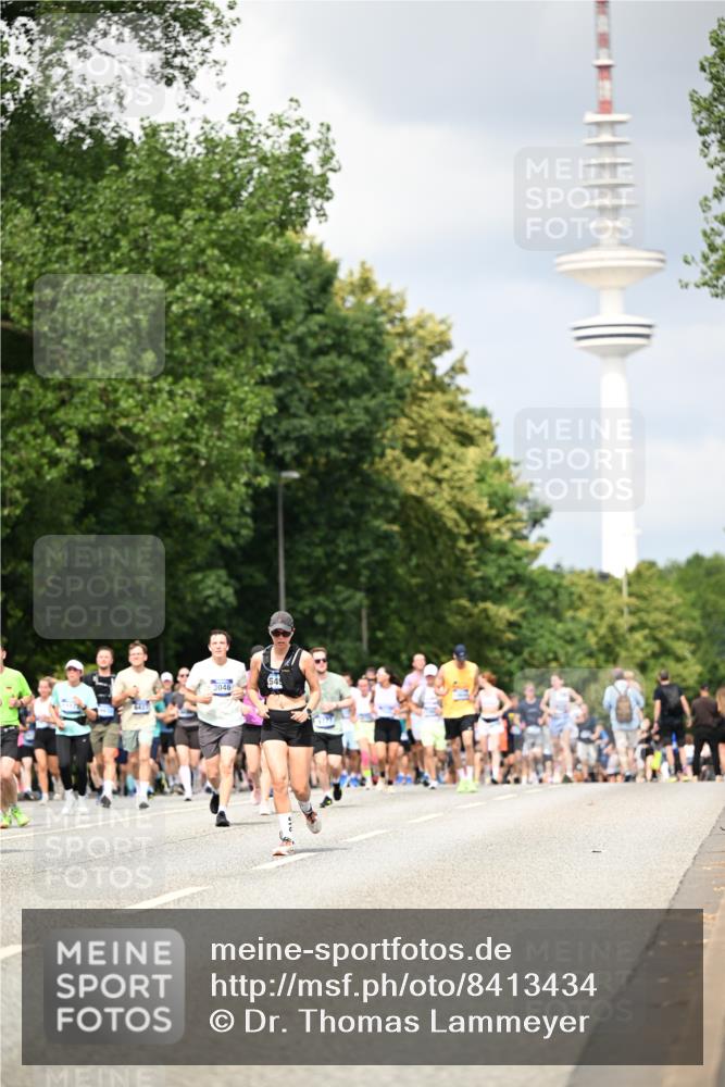29.06.2025 - hella hamburg halbmarathon Dr. Thomas Lammeyer http://msf.ph/oto/8413434 29.06.2025 10:43:58 Kennedybrücke 1232, 1760, 2313, 2893, 3046, 3353, 3727, 4523, 4659, 4855, 6321, 6427, 6698, 6739, 7045, 7053, 7125, 7501, 8243, 8367, 8457, 9393, 9455, 9708, 9777, 10001, 10441, 10512, 10516, 10554, 10714, 10888, 10901, 11175 meine-sportfotos.de