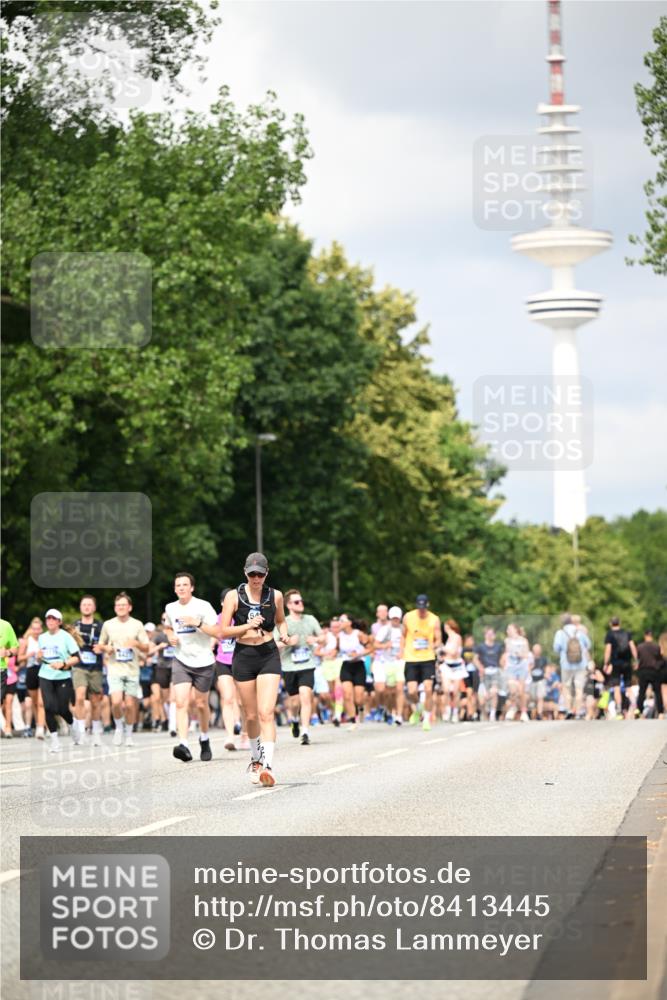29.06.2025 - hella hamburg halbmarathon Dr. Thomas Lammeyer http://msf.ph/oto/8413445 29.06.2025 10:43:58 Kennedybrücke 1232, 1760, 2313, 2893, 3046, 3353, 3727, 4523, 4659, 4855, 6321, 6427, 6698, 6739, 7045, 7053, 7125, 7501, 8243, 8367, 8457, 9393, 9455, 9708, 9777, 10001, 10441, 10512, 10516, 10554, 10714, 10888, 10901, 11175 meine-sportfotos.de