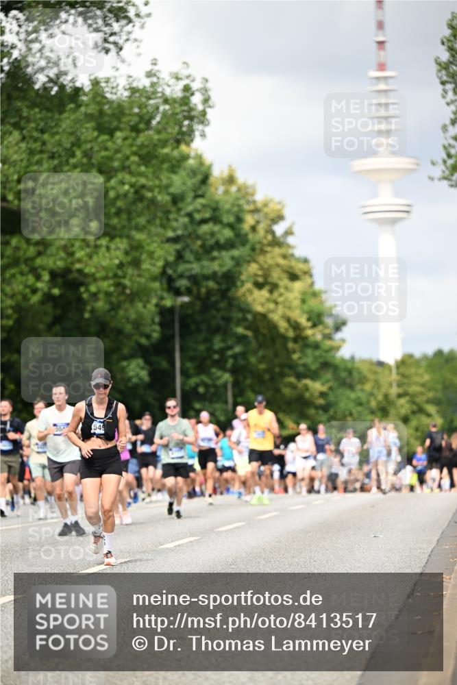 29.06.2025 - hella hamburg halbmarathon Dr. Thomas Lammeyer http://msf.ph/oto/8413517 29.06.2025 10:44:00 Kennedybrücke 1232, 1760, 2313, 2893, 2976, 3046, 3353, 3727, 4173, 4523, 4659, 4752, 4855, 6321, 6427, 6698, 6739, 7045, 7053, 7125, 7501, 7524, 8367, 8457, 9455, 9698, 9708, 9777, 10001, 10441, 10512, 10516, 10714, 10888, 10901, 11175 meine-sportfotos.de