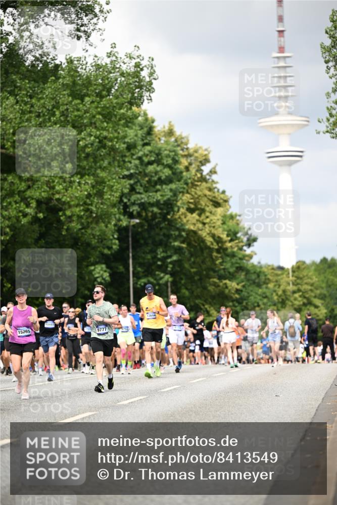 29.06.2025 - hella hamburg halbmarathon Dr. Thomas Lammeyer http://msf.ph/oto/8413549 29.06.2025 10:44:03 Kennedybrücke 1232, 1760, 2313, 2976, 3046, 3353, 3727, 3882, 4173, 4523, 4659, 4752, 4855, 6321, 6427, 6698, 6739, 7045, 7053, 7125, 7501, 7524, 8457, 8612, 8865, 8866, 9455, 9698, 9708, 9777, 10441, 10512, 10516, 10626, 10714, 10818, 10888, 10901, 11175 meine-sportfotos.de
